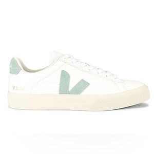 Campo Sneaker in Extra White & Matcha
Veja